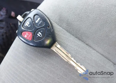 2013 Toyota Corolla Le z USA, uszkodzony, nr VIN 2T1BU4EEXDC980437